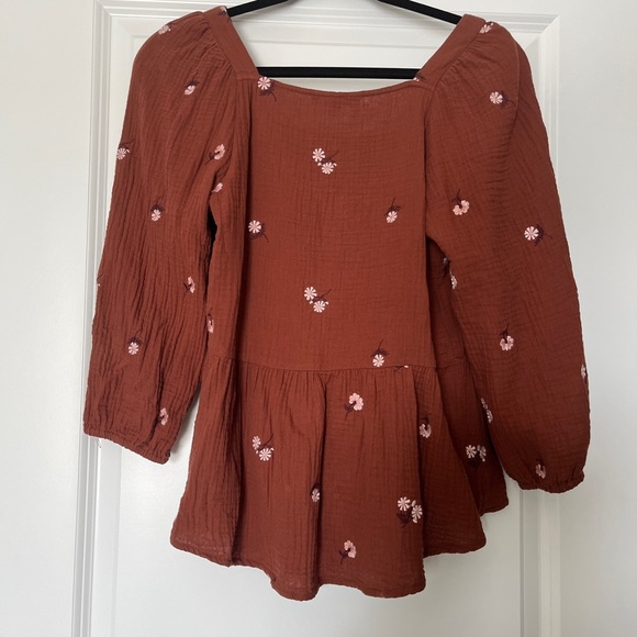 Madewell Amie Floral Embroidered Lightspun Millbrook Puff-Sleeve Peplum Top - Picture 2 of 5